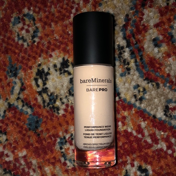 bareMinerals Other - Bare Minerals BarePro Foundation